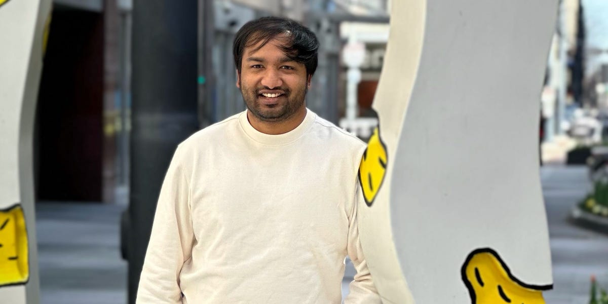 Googler Read 11 Books in 2.5 Year up-Skilling Journey to Land AI Job