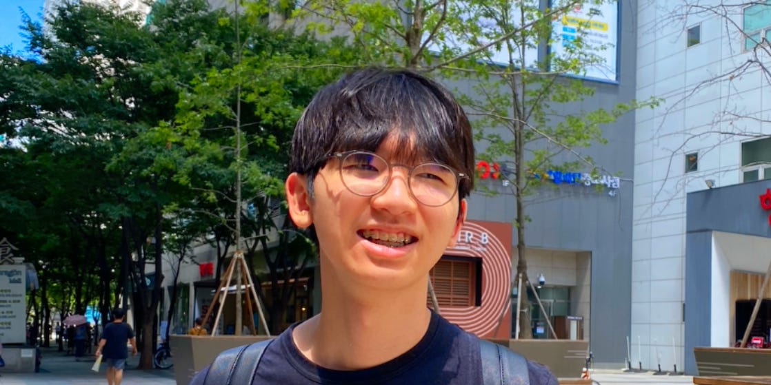 I'm 18 and Founded an AI Startup. My Day Starts at 3 a.m. Before Class