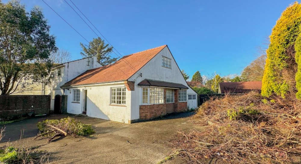 Former Motor Museum goes on the market