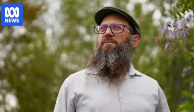 Jewish man Gaby Silver never felt unsafe in Australia, then October 7 and Bondi happened