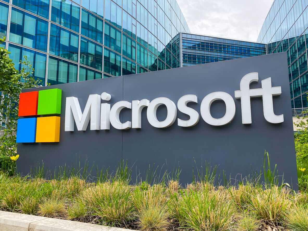 Should You Buy Microsoft Stock Despite Its Ballooning CapEx?