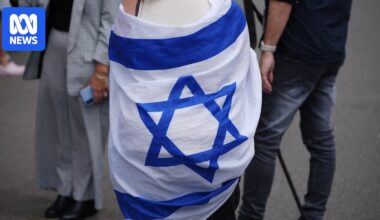 With heads bowed after the Bondi terror attack, now is the time to listen to the Jewish community