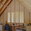 The Apple House / Okra Studio - Interior Photography, Kitchen, Wood, Beam