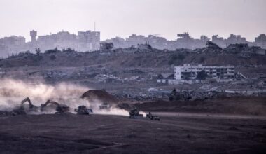 Egypt calls for deploying international stabilization force along Gaza’s ‘yellow line’ to verify ceasefire – Middle East Monitor