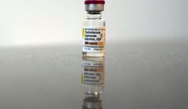 Vaccine changes, testosterone, grocery costs: Morning Rounds