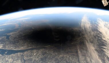 The moon and sun figure big in 2026’s lineup of cosmic wonders – NBC Chicago