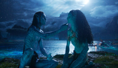 (L-R) Lo’ak (Britain Dalton) and Tsireya (Bailey Bass) in Avatar Fire and Ash