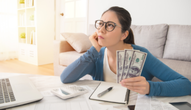 8 behaviors that seem responsible but actually keep middle-class families trapped financially