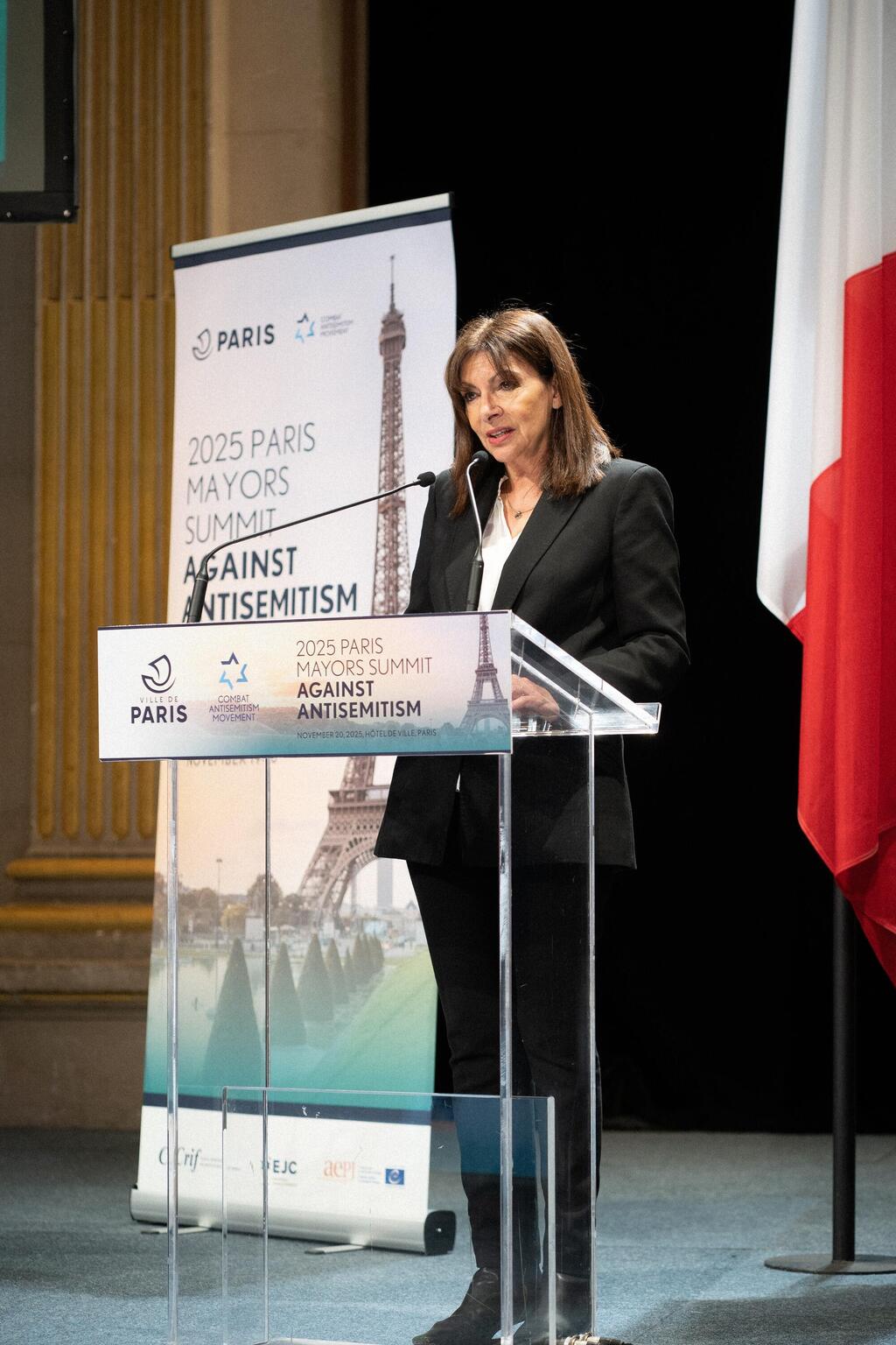 אן הידלגו, ראשת העיר פריז