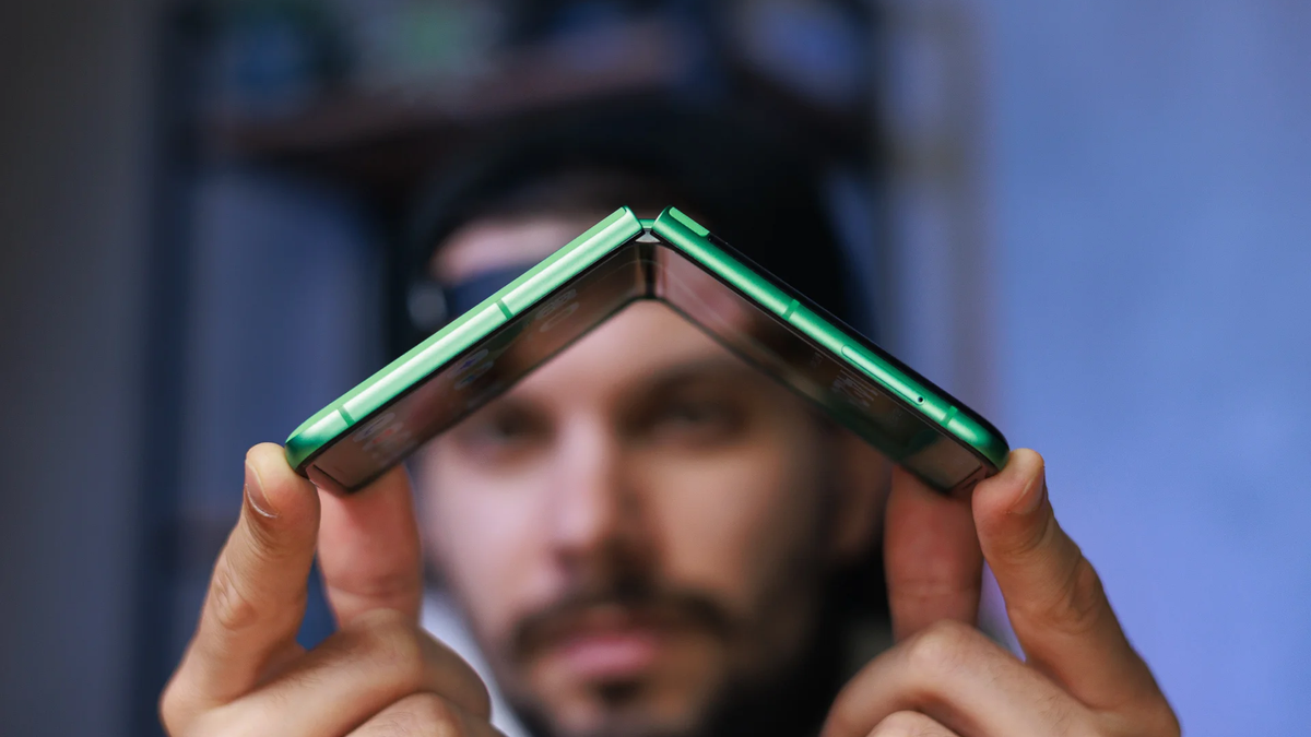 Budget Razr (2025) gem plunges to its best price ever