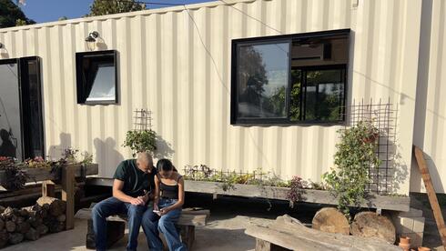 Housing fix for young Israelis? Used shipping container turned into a home for NIS 20