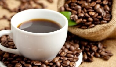 Study offers insight into how coffee and tea intake may influence bone health in older women