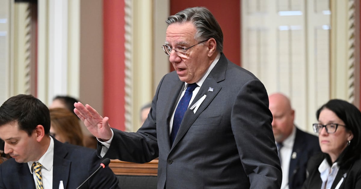 ‘Financial benefits’: Quebec premier changes his tune with doctors - CTV News