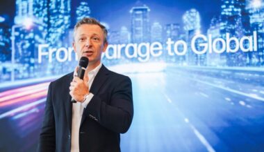 HP’s chief commercial officer predicts the future will include AI PCs that don’t use the cloud