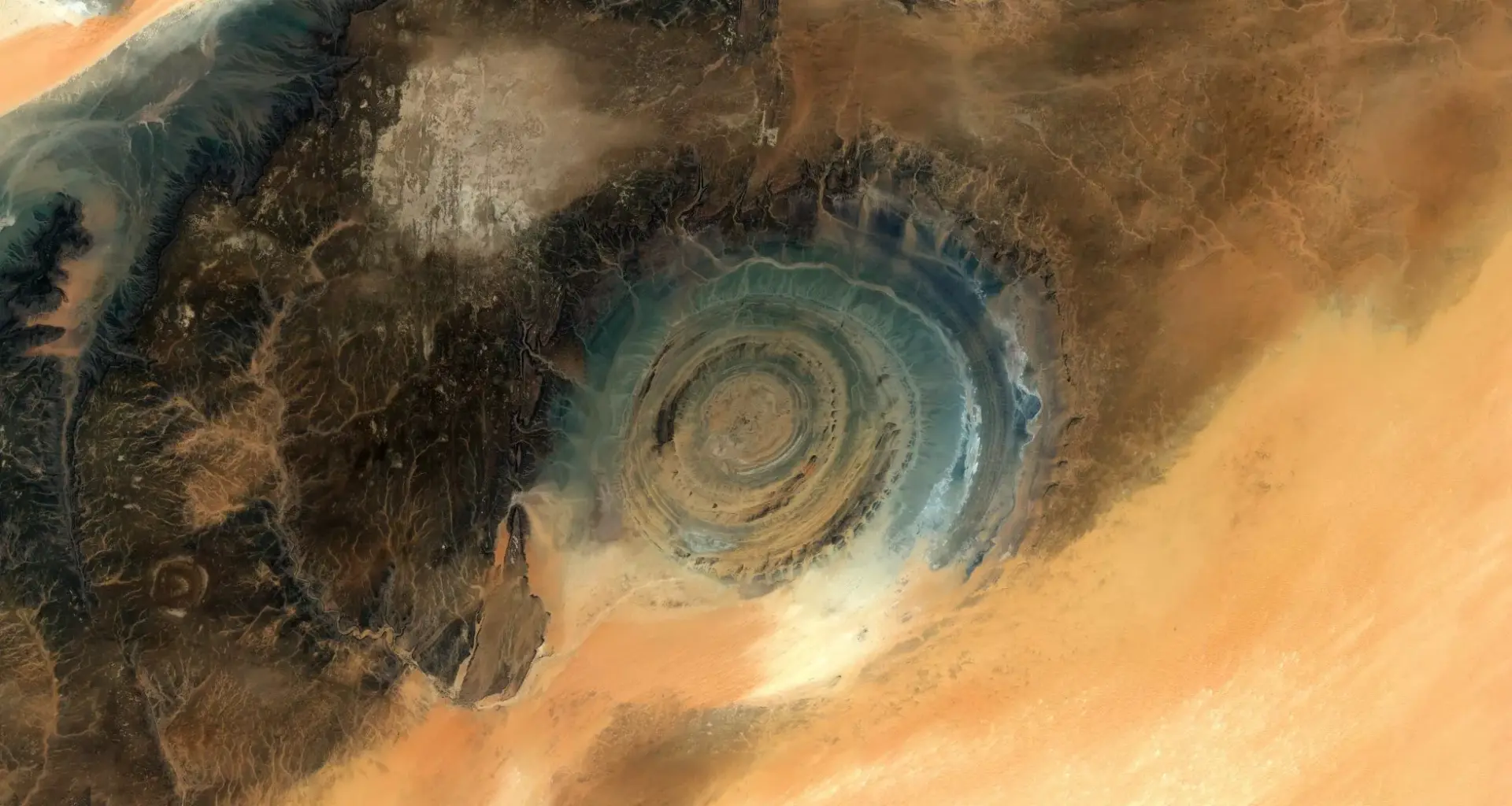 Astronauts capture images of ringed rock formations in the Sahara