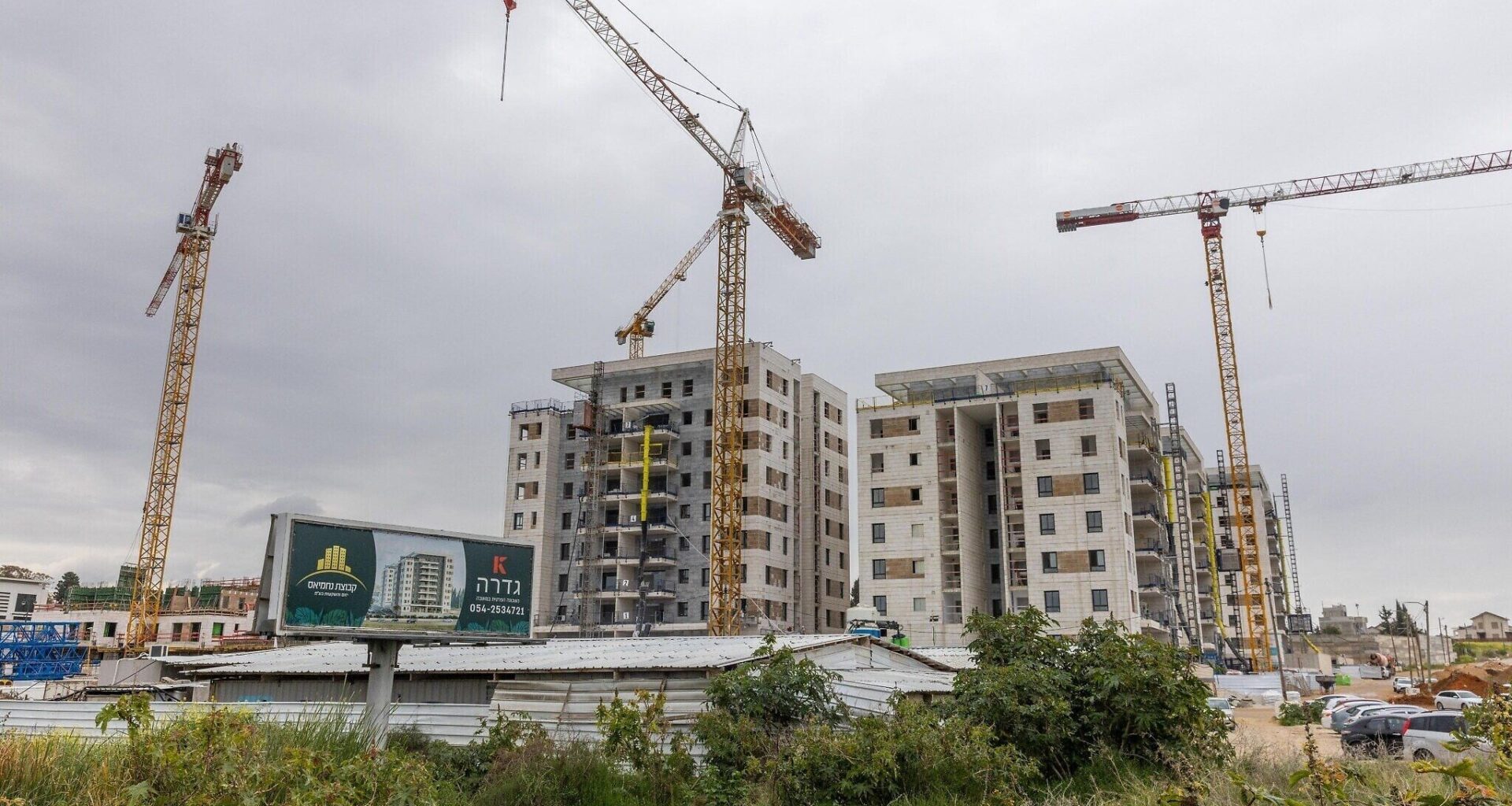 Housing snapshot: Home sales and rentals across Israel in December 2025