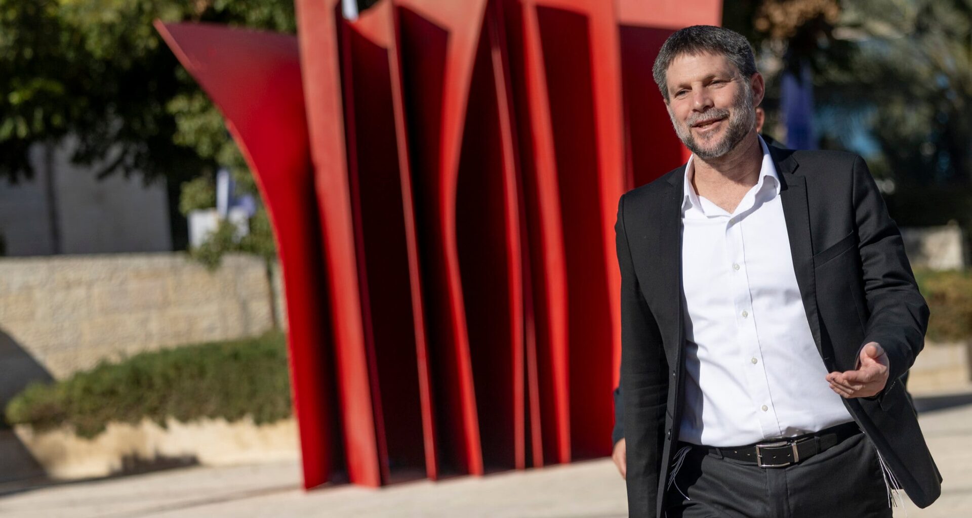 Smotrich says PM's aides should 'sit behind bars' if they worked for Qatar