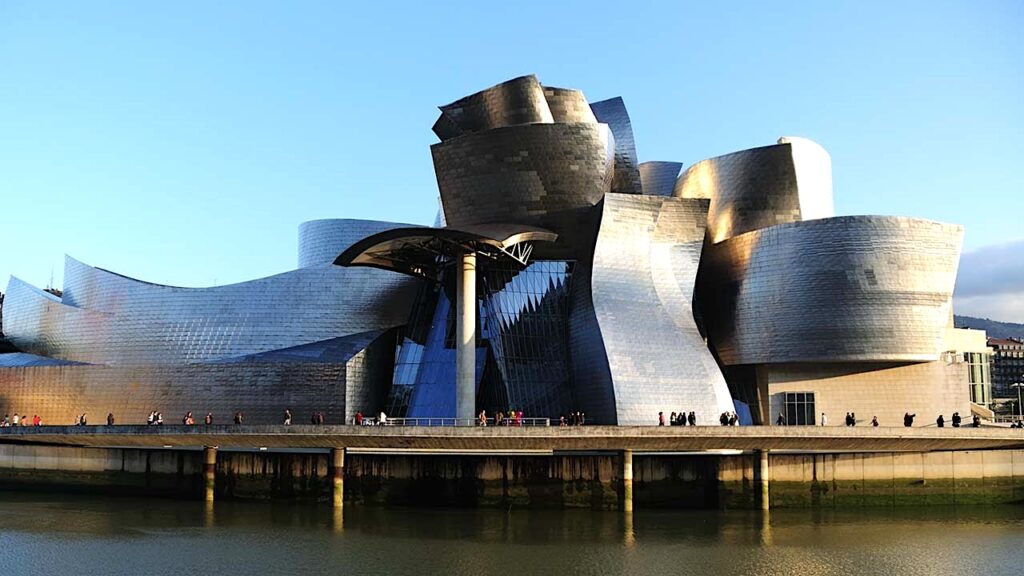How Frank Gehry (RIP) and the Guggenheim Museum Bilbao Changed Architecture