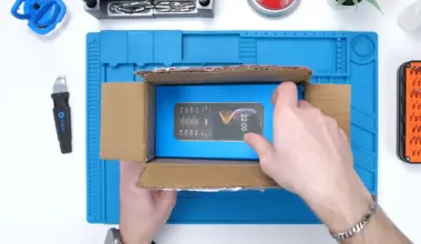 Canada man buys a fake iPhone 17 Pro Max and is left stunned at what turns up