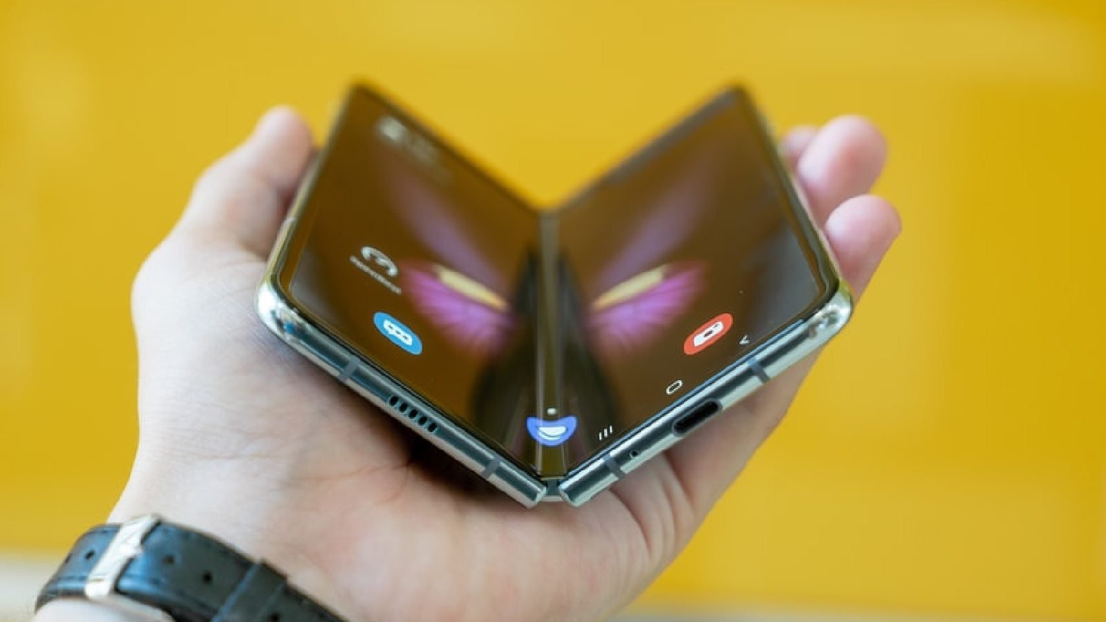 Foldable phones