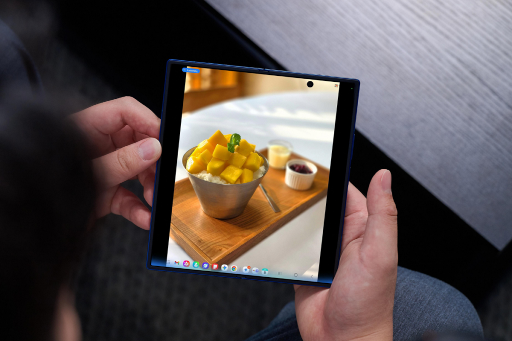 Galaxy Z Fold 7 camera