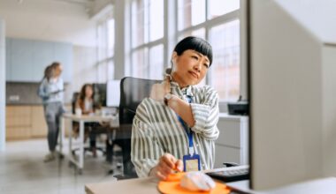 5 Frequent Money Mistakes Financial Advisors Warn Clients to Watch Out For