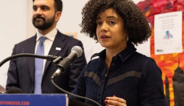 Top advisor to Zohran Mamdani resigns over antisemitic old tweets despite now being married to a Jewish man and having Jewish children