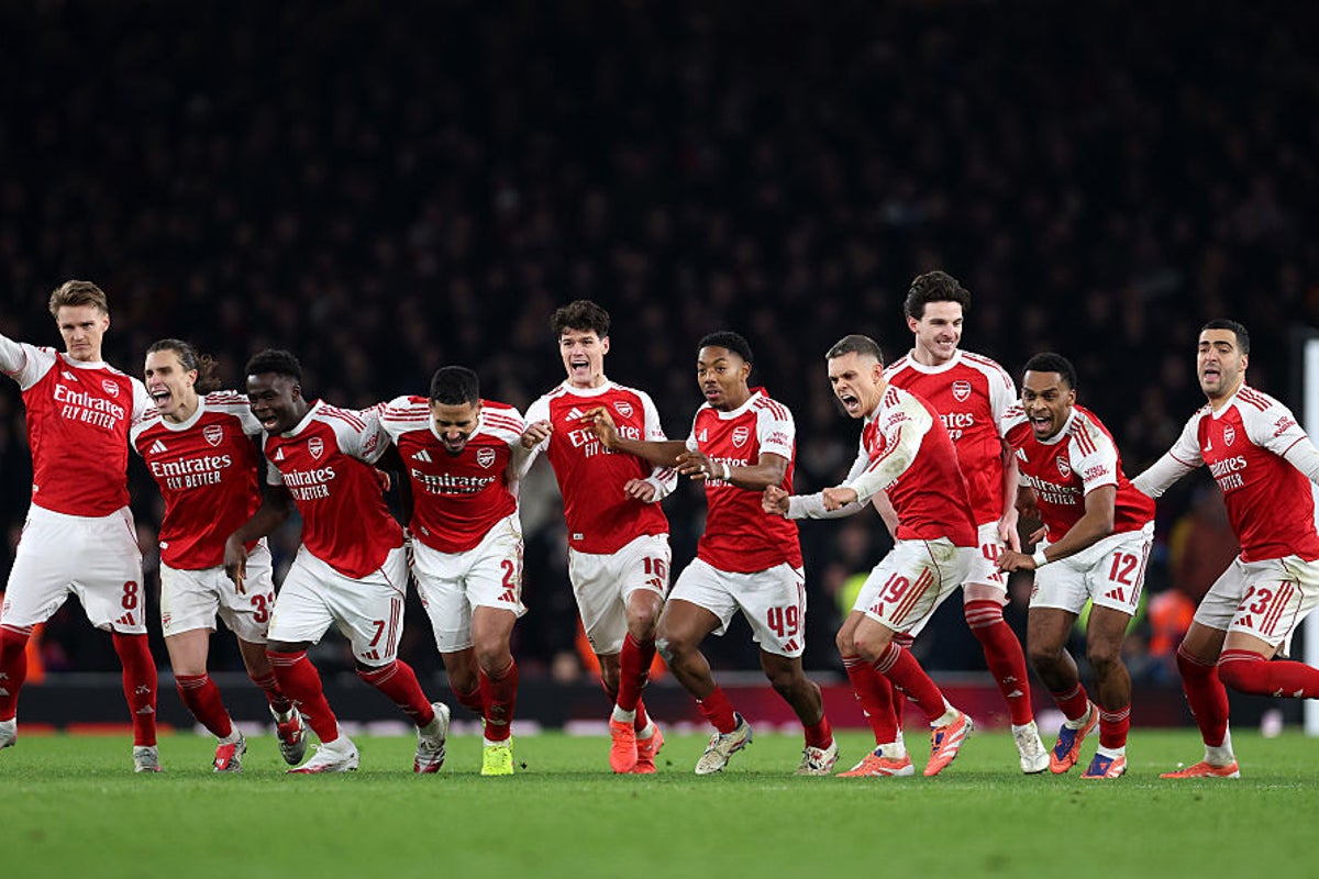 Arsenal outlast Crystal Palace in marathon shootout to reach Carabao Cup semi-finals