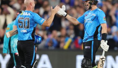 Lynn, Scott power Strikers to NYE victory over Heat