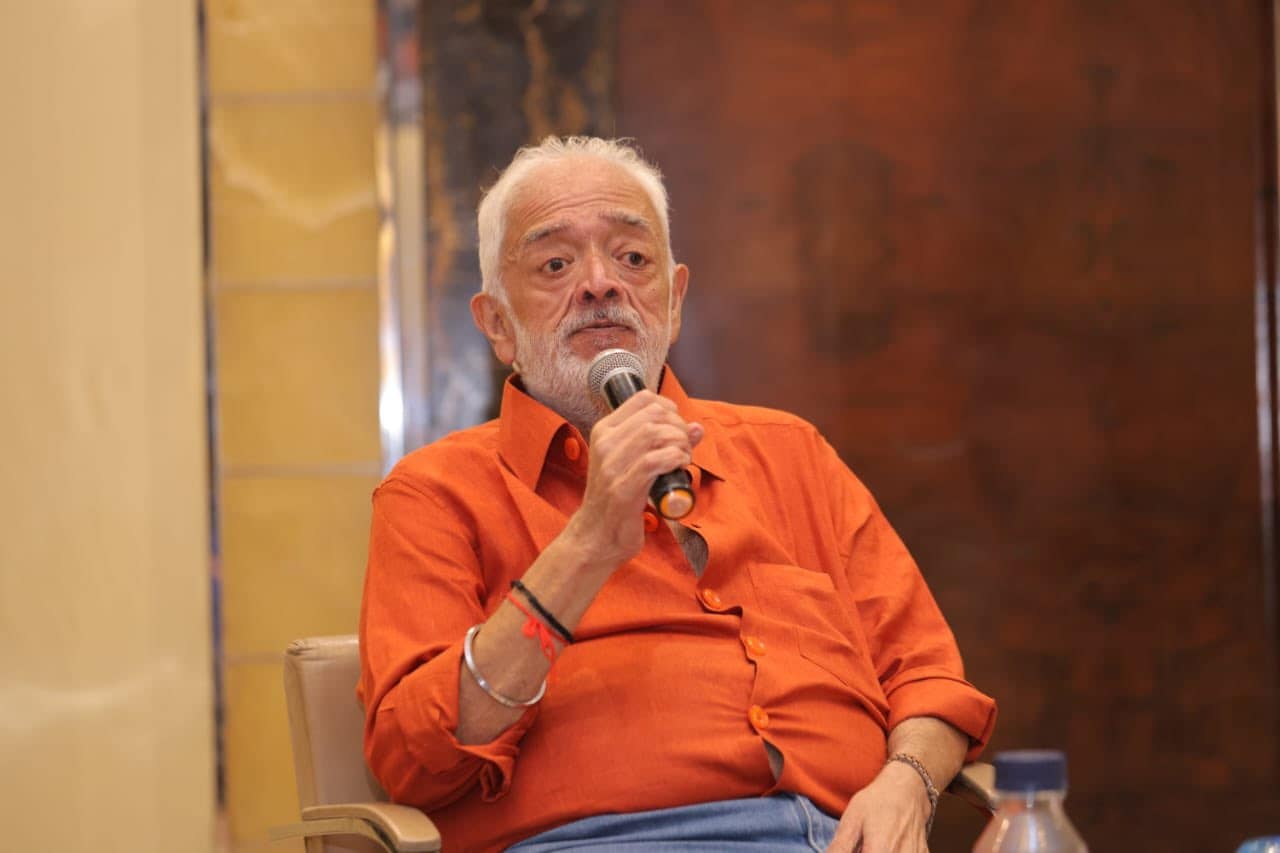 Rahul Rawail recalled that Raj Kapoor was delighted by the warmth and respect shown during the incredible interaction with the Pakistani army.