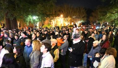 Los Gatos celebrates Hanukkah on Main  | Los Gatan