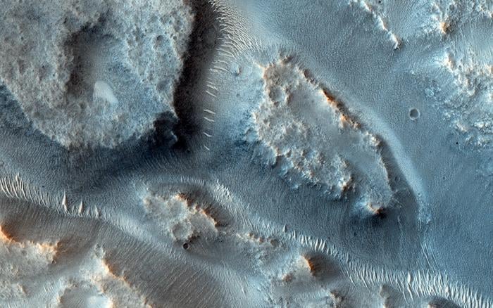 Image of an ancient valley network near Idaeus Fossae near the Tharsis region on Mars, obtained by the Mars Reconnaissance Orbiter. (Credit: NASA/JPL-Caltech/University of Arizona)