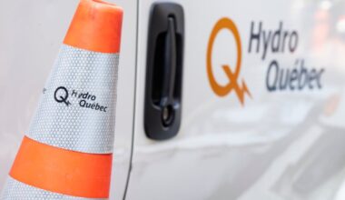 Hydro-Québec says “failure alerts” issued amid early cold snap, but no risk of shortages - CTV News