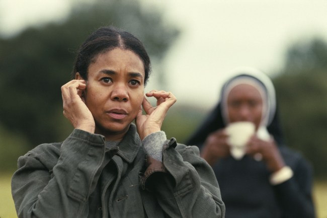 ONE BATTLE AFTER ANOTHER, Regina Hall (front), 2025. © Warner Bros. / Courtesy Everett Collection