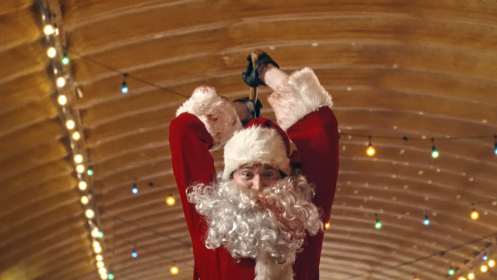 Killer Santa Movie Mixes Blood and Romance