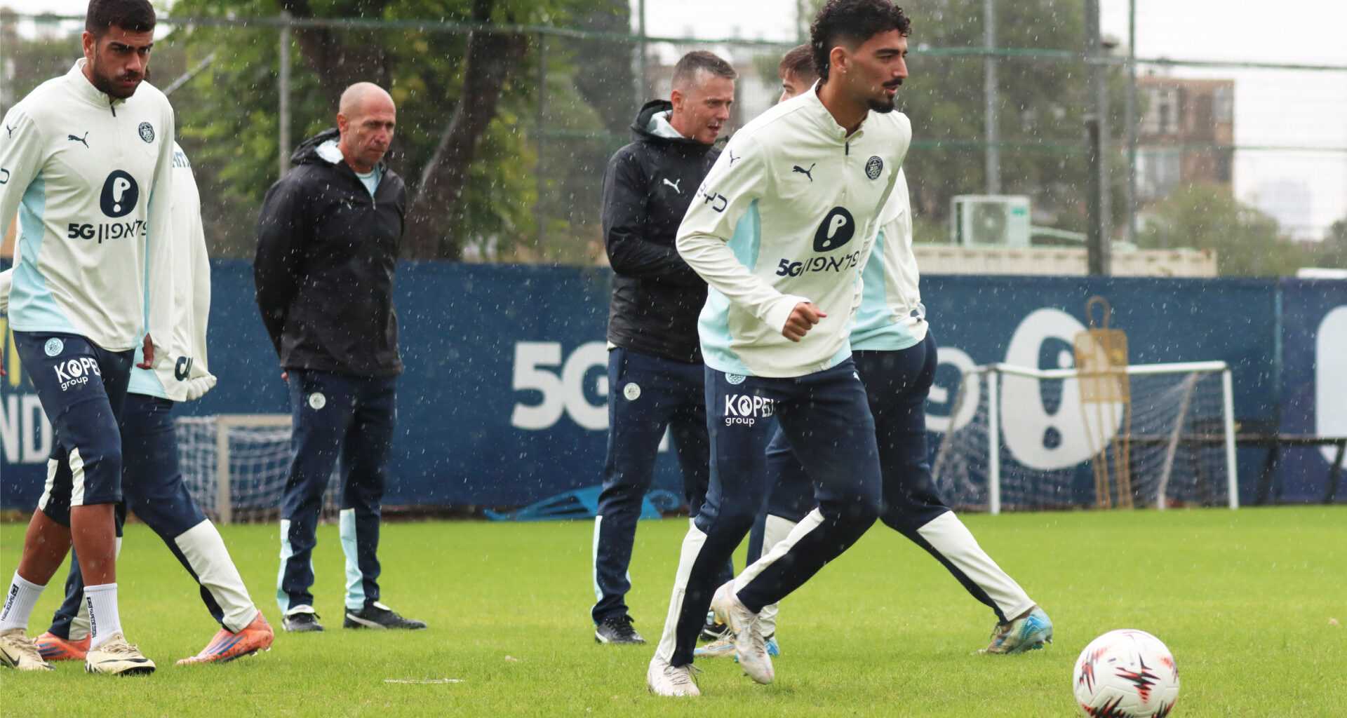 Preparing for Stuttgart - Maccabi Tel Aviv Football Club