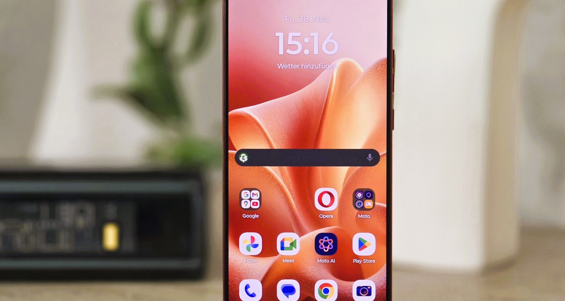 Compact smartphone with fantastic battery life: Motorola Edge 60 Neo verdict