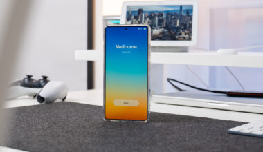 Galaxy S25 gets iOS-like Quick Settings with latest beta update