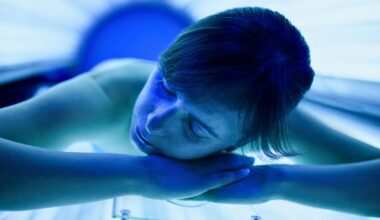 Scientists Reveal How Tanning Beds Age Your Skin on a Genetic Level : ScienceAlert