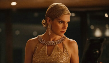 Rhea Seehorn in Pluribus