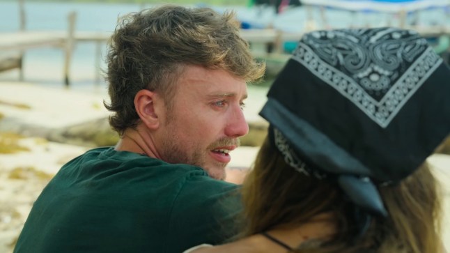 Roman Kemp speaking with Harleymoon