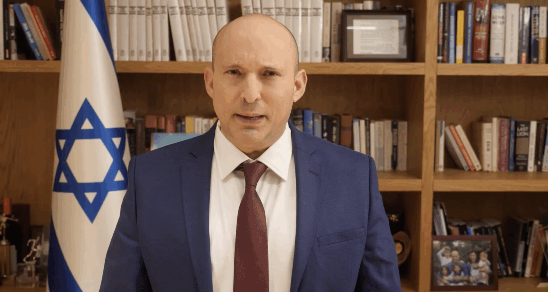 Bennett calls Haredi draft law a con, quotes Moses saying Torah students must fight in wars