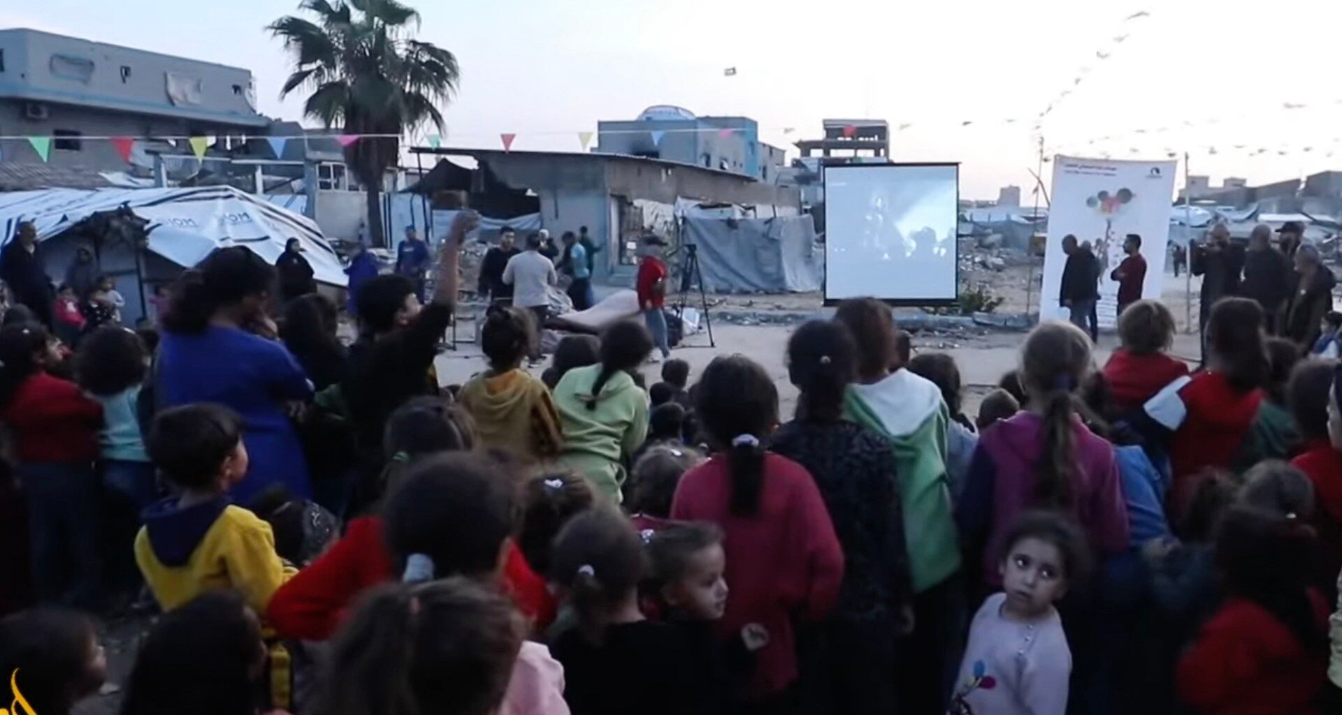 Makeshift movie screenings in Gaza City bring children ‘out of the ruin’ | Israel-Palestine conflict News