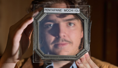 New transparent window material could cut building energy loss by 50%