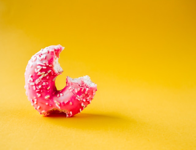 VegNews.donuts.unsplash