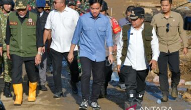 VP Gibran lauds people's initiatives to help Sumatra disaster victims