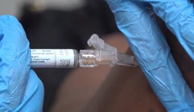 Toronto Public Health urges doctors to prioritize flu shots as cases rise