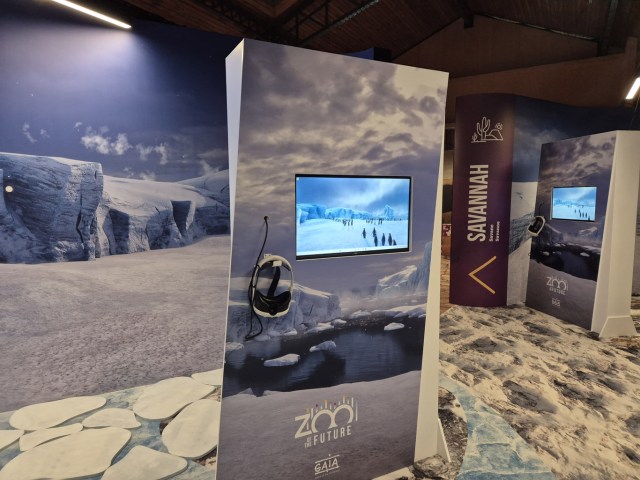 zoo of the future vr station