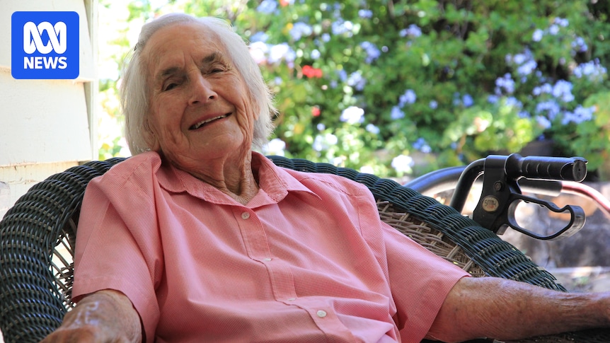 From soapboxes to social media: Two artists shaping Queensland's bush art scene