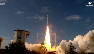 Europe's Vega C rocket launches advanced Korean Earth-observation satellite to orbit (video)